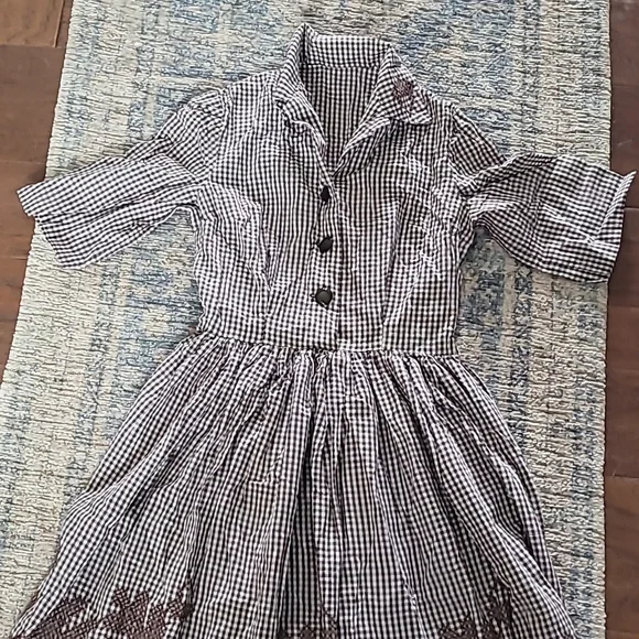 1950s Handmade Gingham Dress - Picture 5 of 16